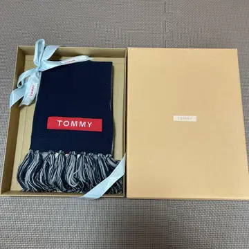 TOMMY 머플러