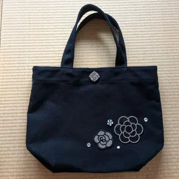 산책용 토트백 블랙 반짝반짝