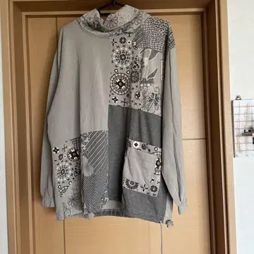 유민 패치워크 하이넥 튜닉 새상품급