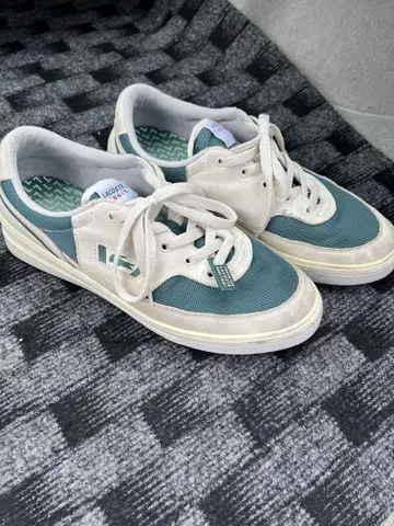 LACOSTE TENNIS 스니커즈 그린/화이트