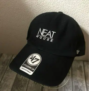 47 NEAT HOUSE 캡 블랙 모자