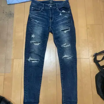 AZUL 데미지 스키니