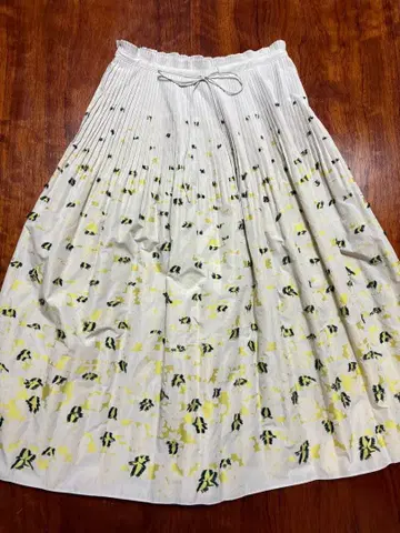 Drawer 25SS 플리츠 스커트
