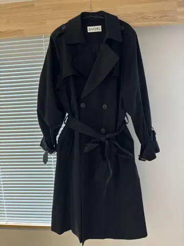 SNIDEL 블랙 트렌치코트