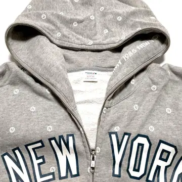 초레어 타미힐피거 마제스틱 콜라보 양키스 빅 후드 맨투맨