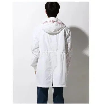 Calvin Klein Jeans 로고 모즈 코트 화이트