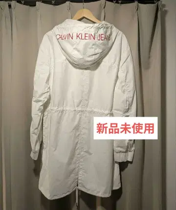 Calvin Klein Jeans 로고 모즈 코트 화이트