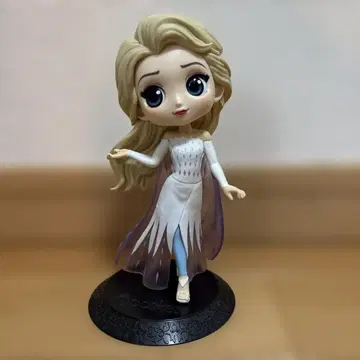 Q posket 디즈니 아나와 눈의 여왕 2 엘사