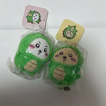 공룡 군을 쓴 치이카와 마스코트 치이카와 토끼 나가노