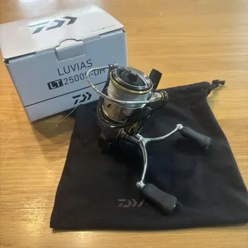 DAIWA LUVIAS LT 2500S-DH 스피닝 릴