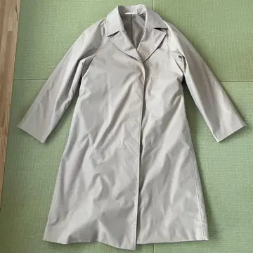 유니클로 UNIQLO 라이트 그레이 트렌치코트 허리 벨트 포함