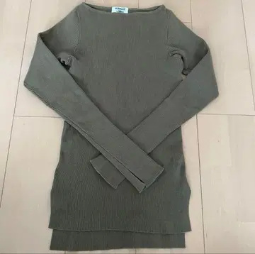 SALE [ 오라리 x 론 헤르만 ] 별주 기가 보트넥 풀오버 카키 0