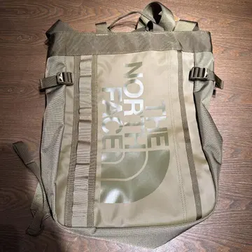THE NORTH FACE 카키 백팩 (US 모델)