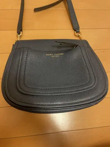 MARC JACOBS 백