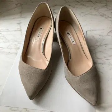 다이애나 스웨이드 펌프스 24cm