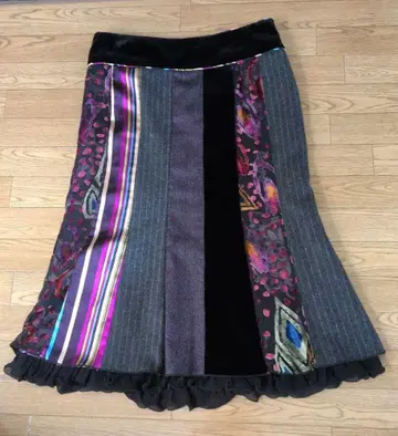 ETRO 플레어 스커트 멀티 컬러 프릴 포함