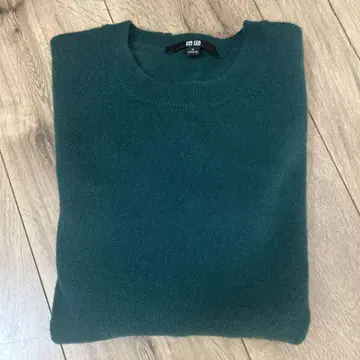 UNIQLO 다크 그린 캐시미어 니트 M