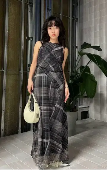 Ameri Vintage MEDI STRAIN CHECK DRESS