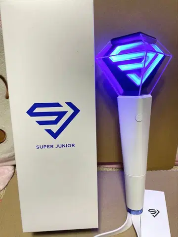 SUPER JUNIOR 응원봉 OFFCIAL FANLIGHT
