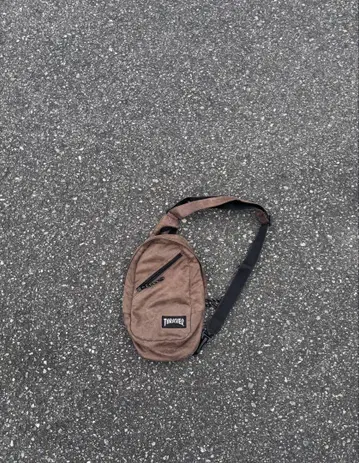 90s archive THRASHER one shoulder bag