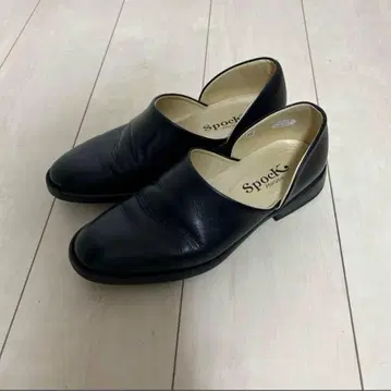 Spock 블랙 가죽 로퍼
