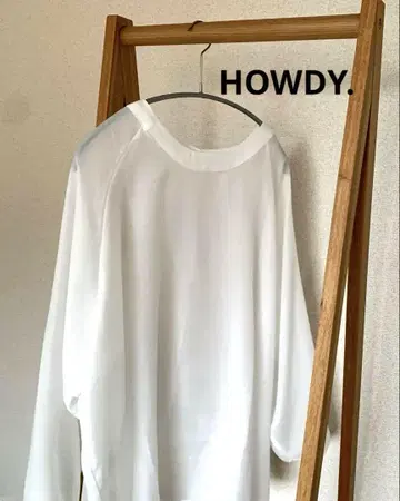 HOWDY. 시어 블라우스 화이트