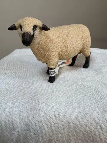 슐라이히 양 피규어 약 8cm