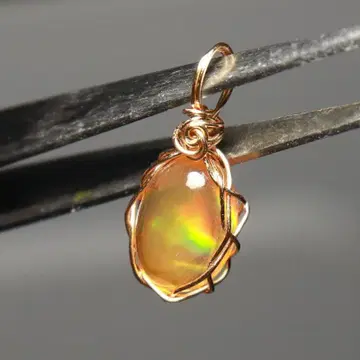 파이어 오팔 펜던트 탑 2.49ct