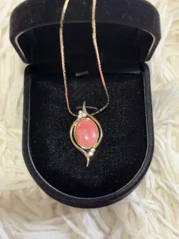 목걸이 적탄 로즈