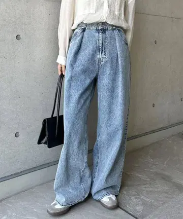 [ 미사용 새상품 ] and me 데님 팬츠 앤도미
