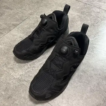 미사용 새상품 reebok 펌프 퓨리 ID7561 24.5cm 무료배송
