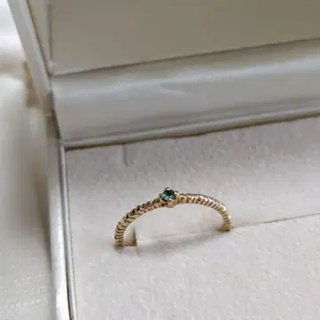 cloche 크로체 K10YG 에메랄드 반지 9호 사이즈