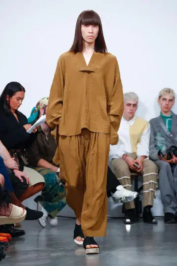 HED MAYNER 오버사이즈 오픈백 셔츠