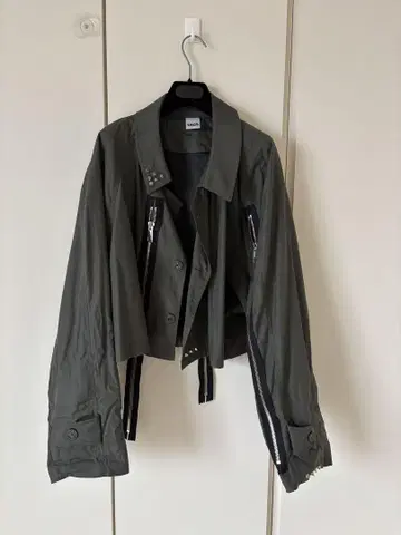 LKCS 카키 크롭 자켓