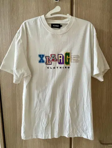 XLARGE 화이트 T셔츠 M 사이즈