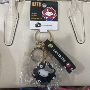 오사카 만박 블랙 미야쿠 산리오 키티