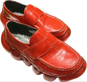 grounds JEWELRY LOAFER