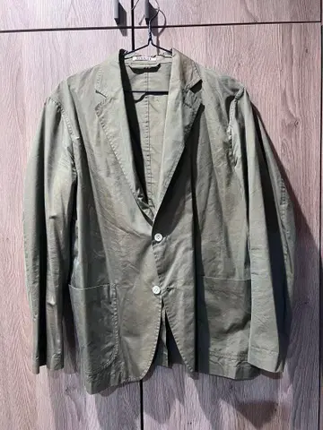 AURALEE 올리브 그린 자켓과 팬츠 세트 (3일 연휴 한정판)