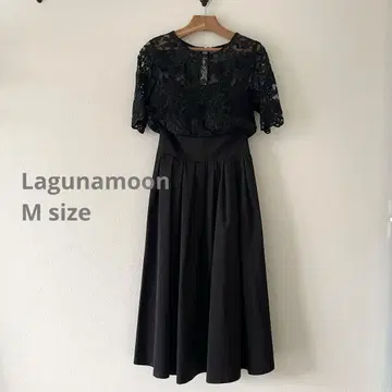[ 새상품급 ] Lagunamoon 레이스 플레어 블랙 드레스