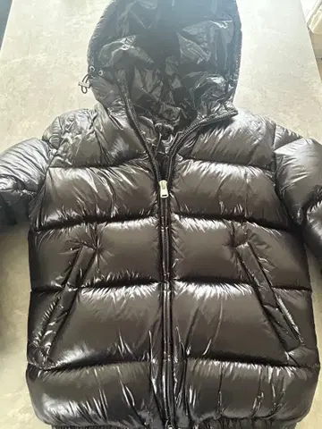 ZARA 블랙 후드 부착 다운 자켓