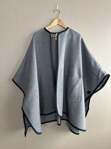 nagonstans 나곤스탠스 케이프 숏코트 판초