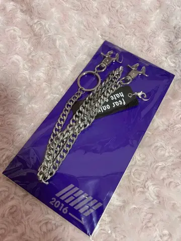 iKON BOBBY CHAIN