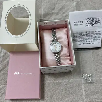 JILLSTUART 실버 손목시계