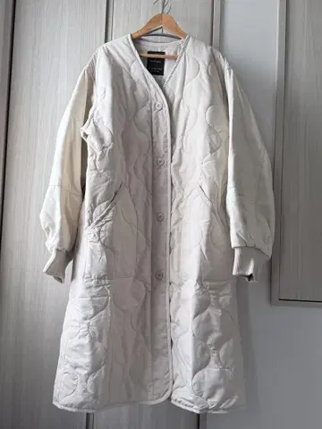W closet 퀼팅 코트