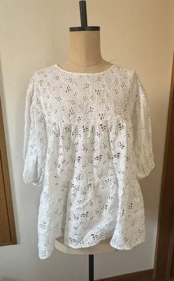 MERLETTE 화이트 레이스 셔츠 small