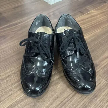 블랙 옥스퍼드 신발