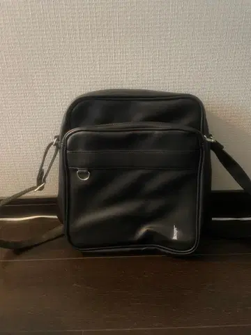 이스트 보이 숄더백 블랙