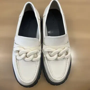 AZUL by moussy 화이트 로퍼 M