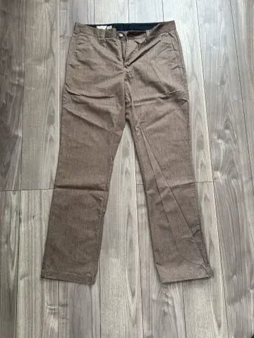 VOLCOM 브라운 스트레이트 팬츠 32