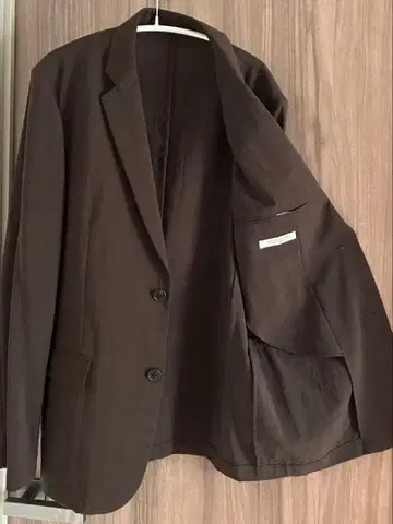 저널 스탠다드 브라운 셋업